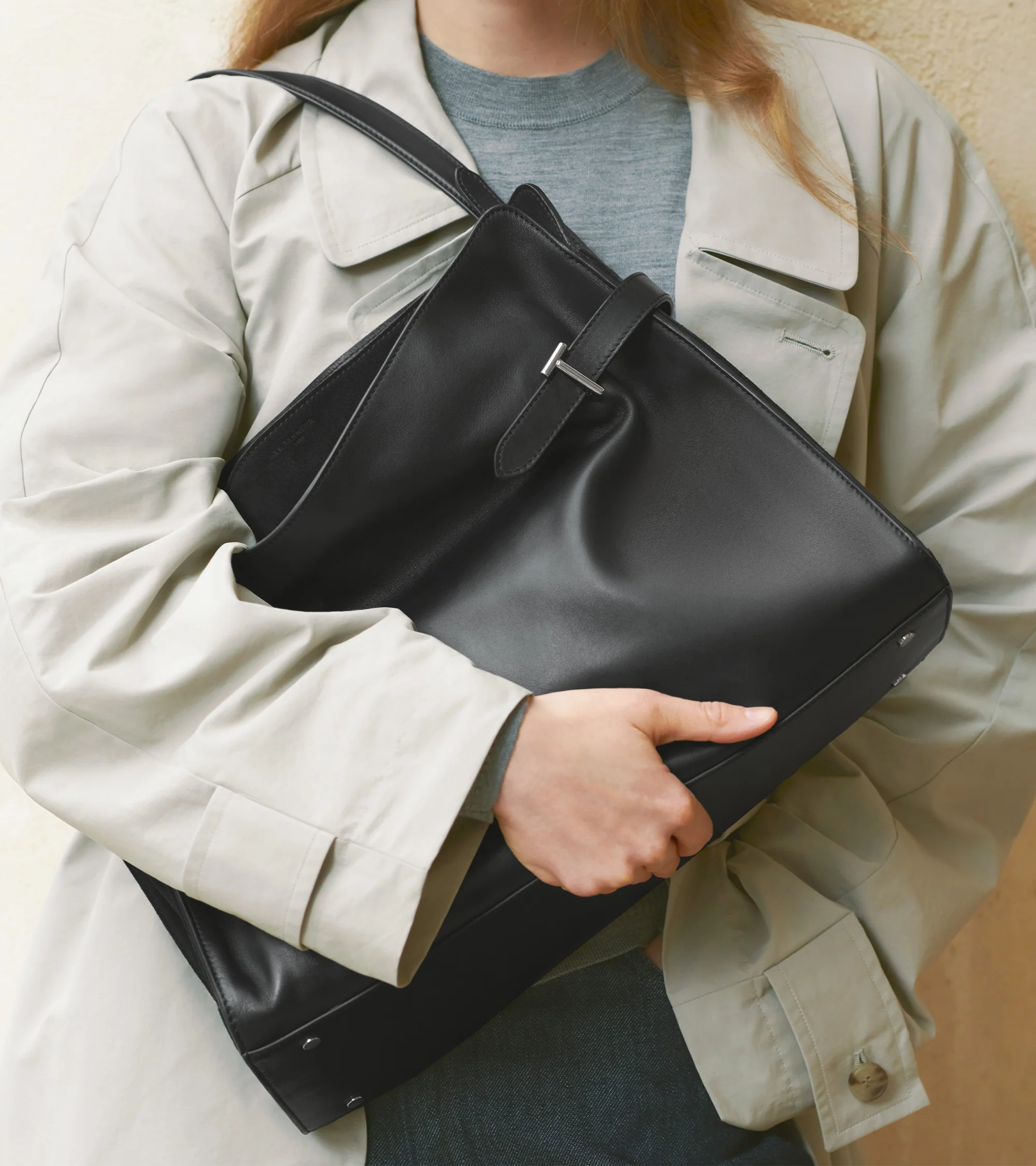 Emie maxi handbag in smooth leather and nubuck - Image 8