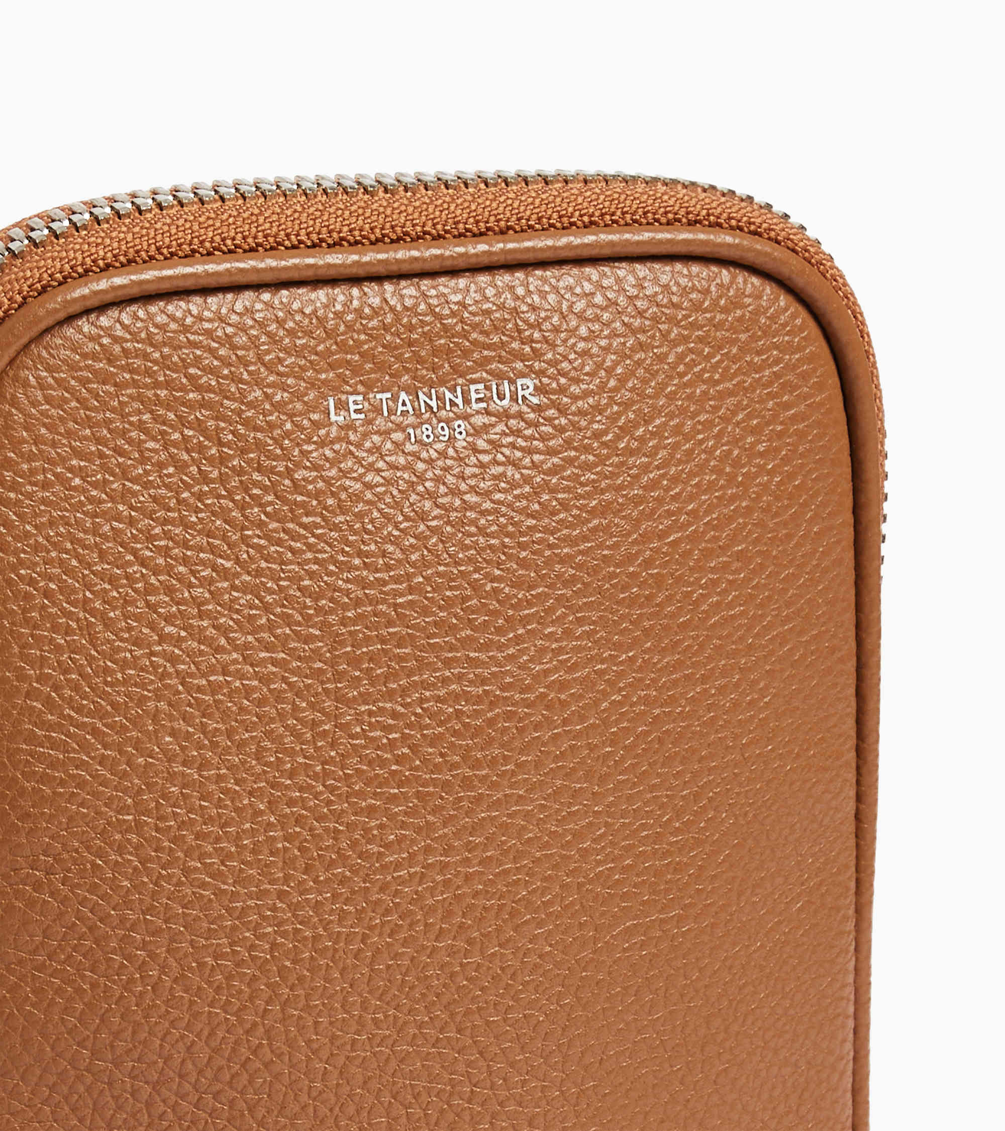 Phone case in grained leather - Image 3