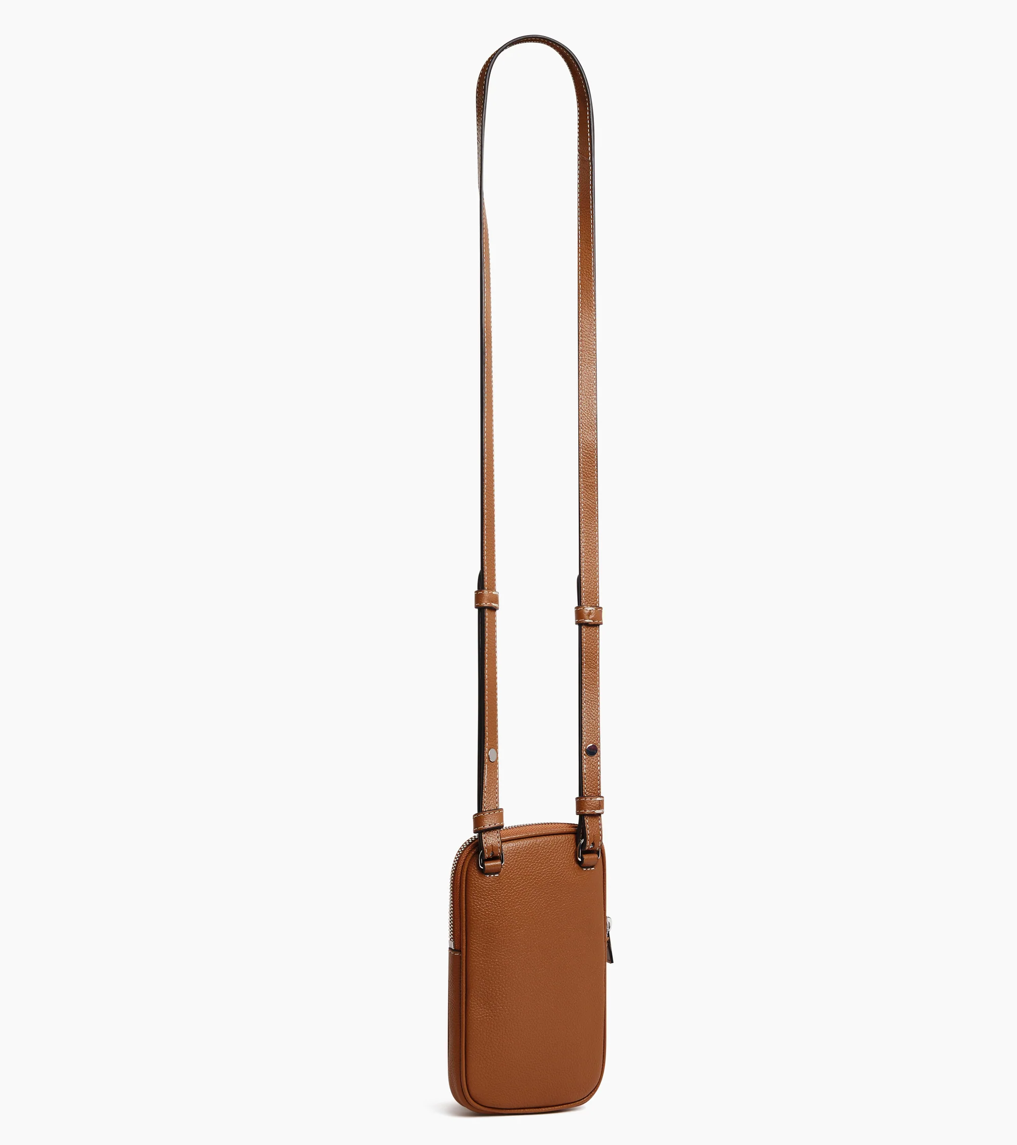 Phone case in grained leather - Image 6