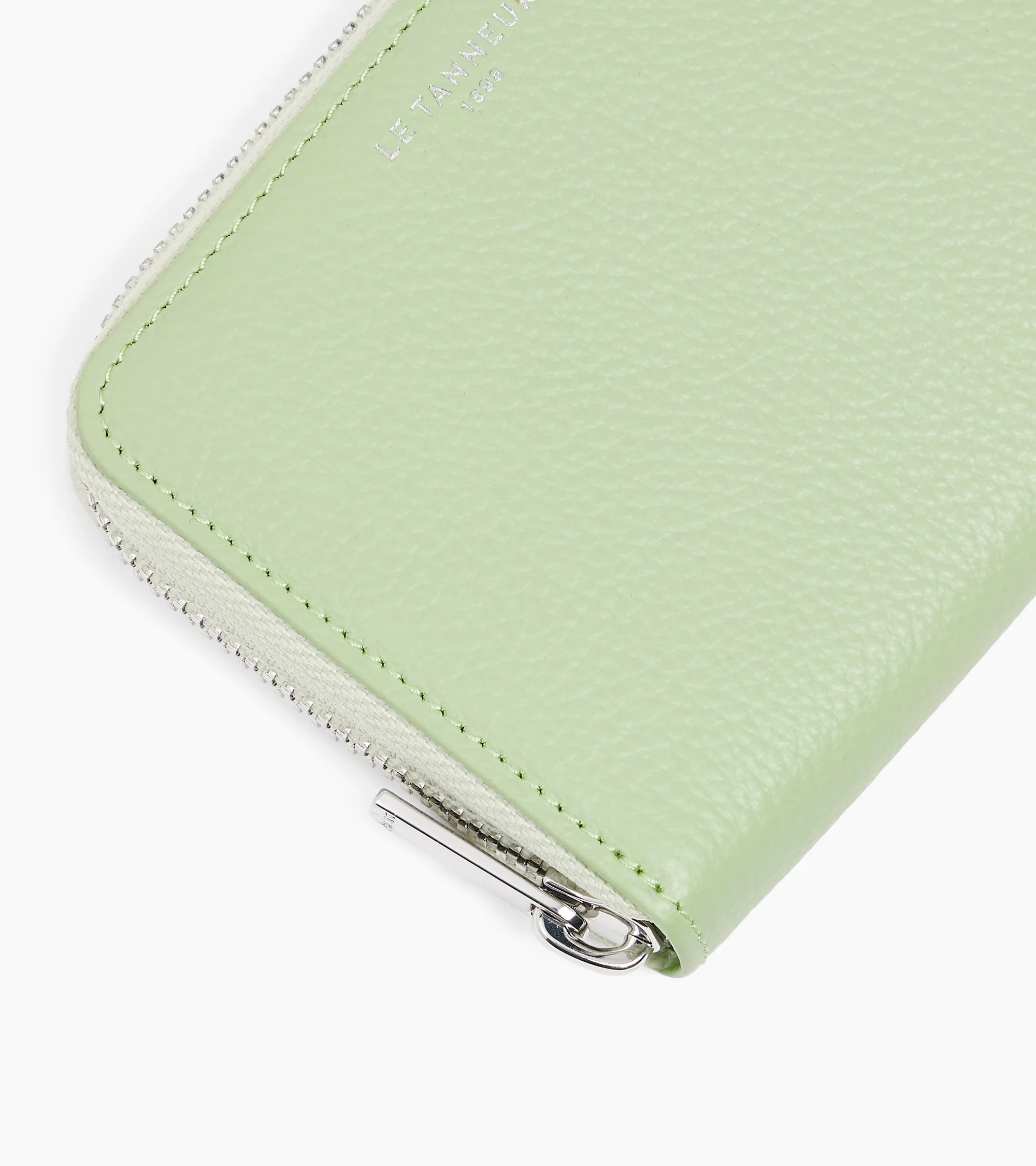 Emilie coin purse in grained leather - Image 2