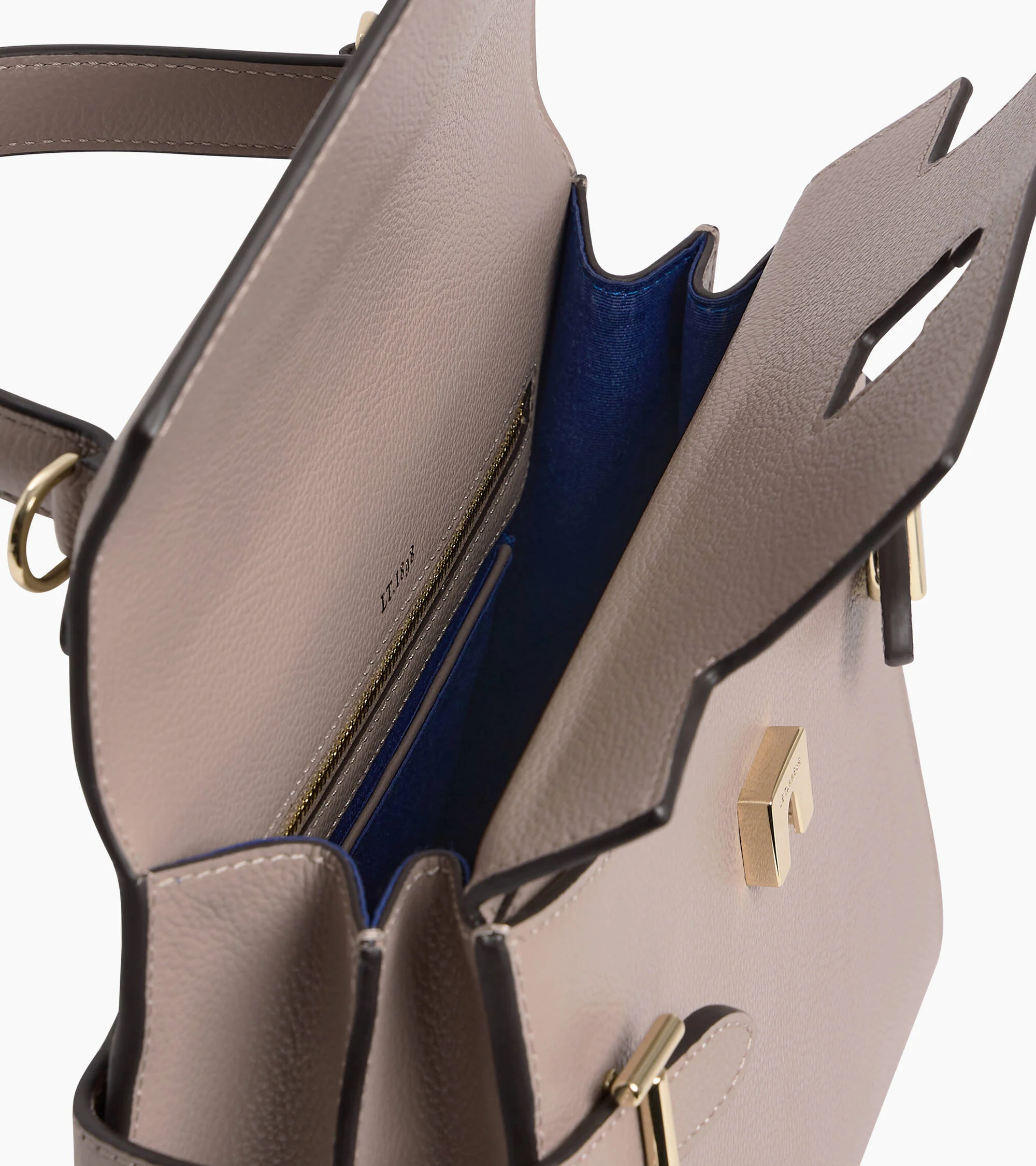 Emilie medium handbag with double flap in grained leather - Image 7