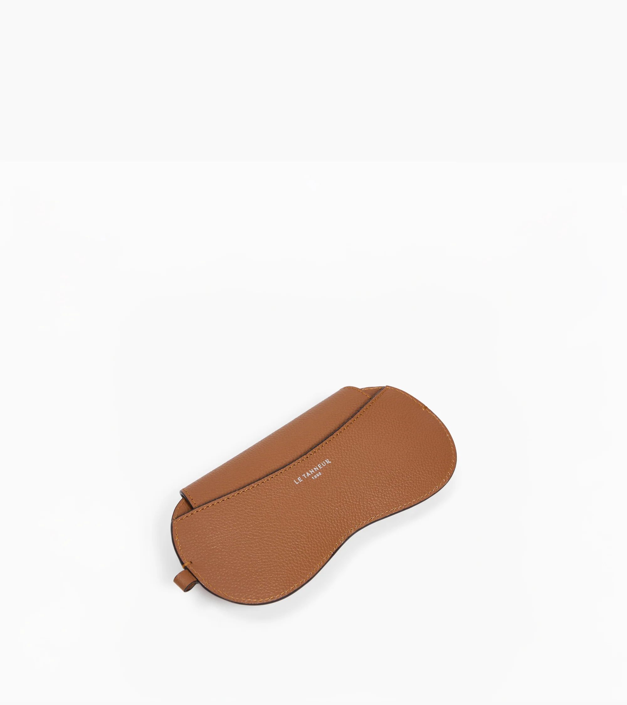 Glasses case with charms in grained leather - Image 3