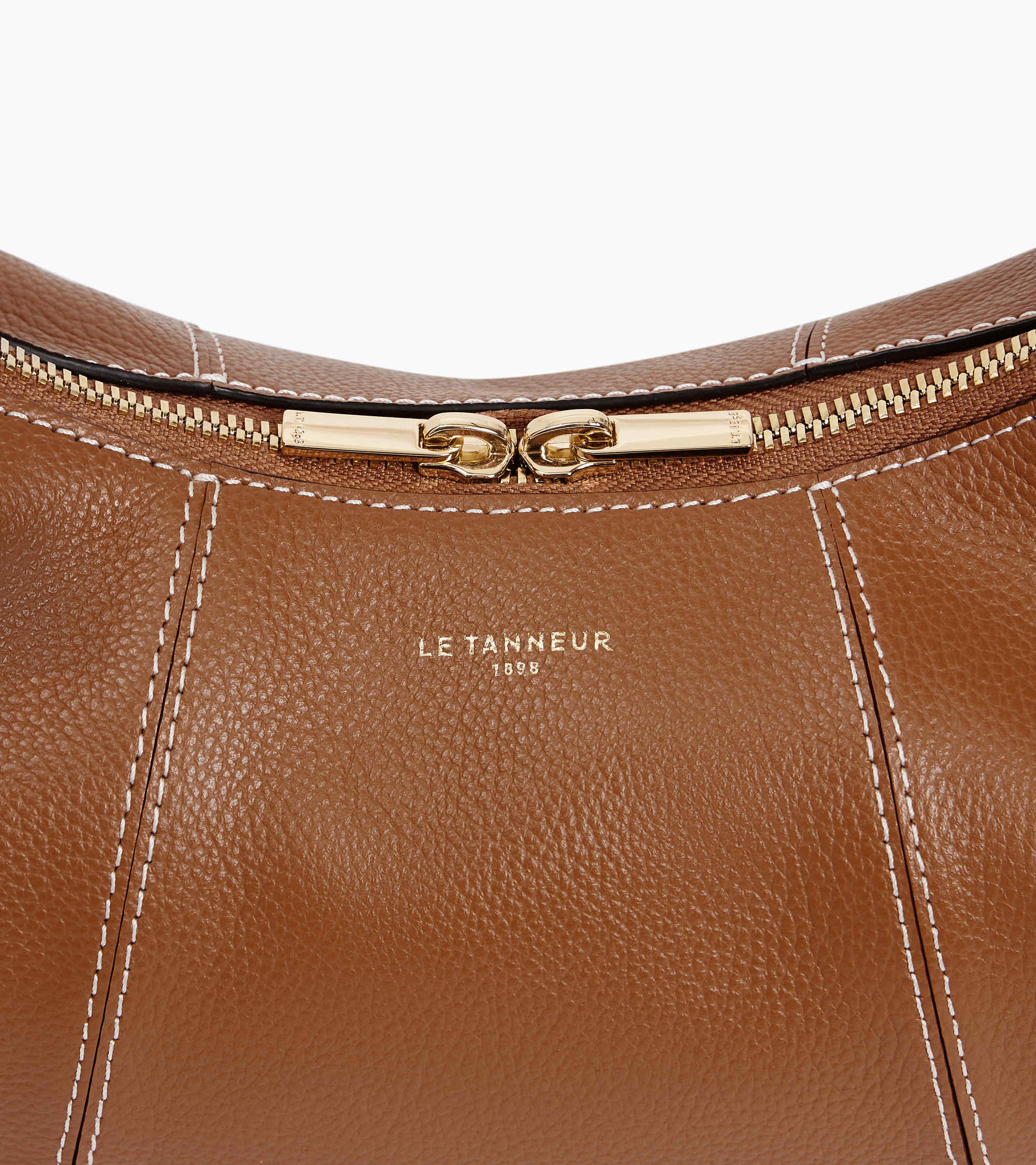 Small Hobo Bag in grained leather - Image 3