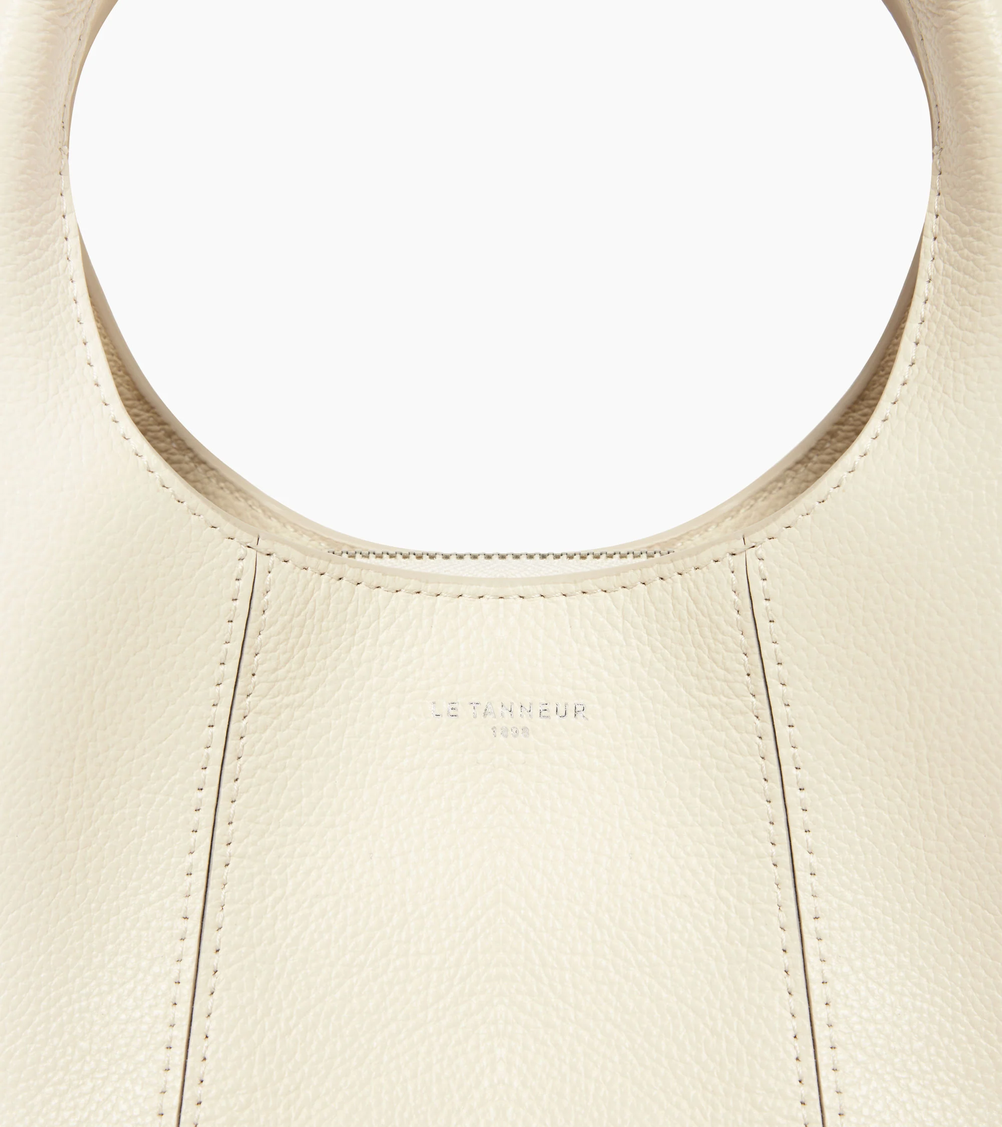 Juliette small handbag in grained leather - Image 2