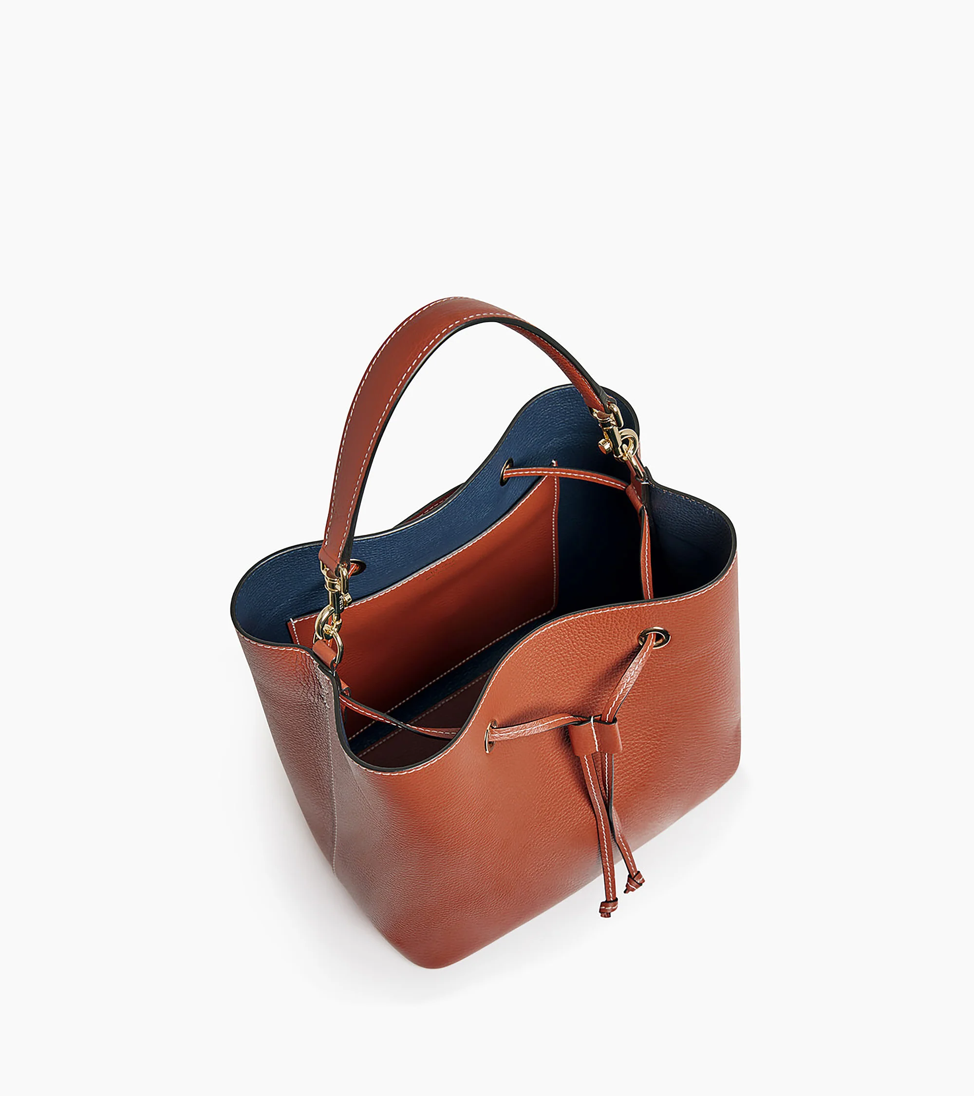 Louise large bucket bag in grained leather - Image 3
