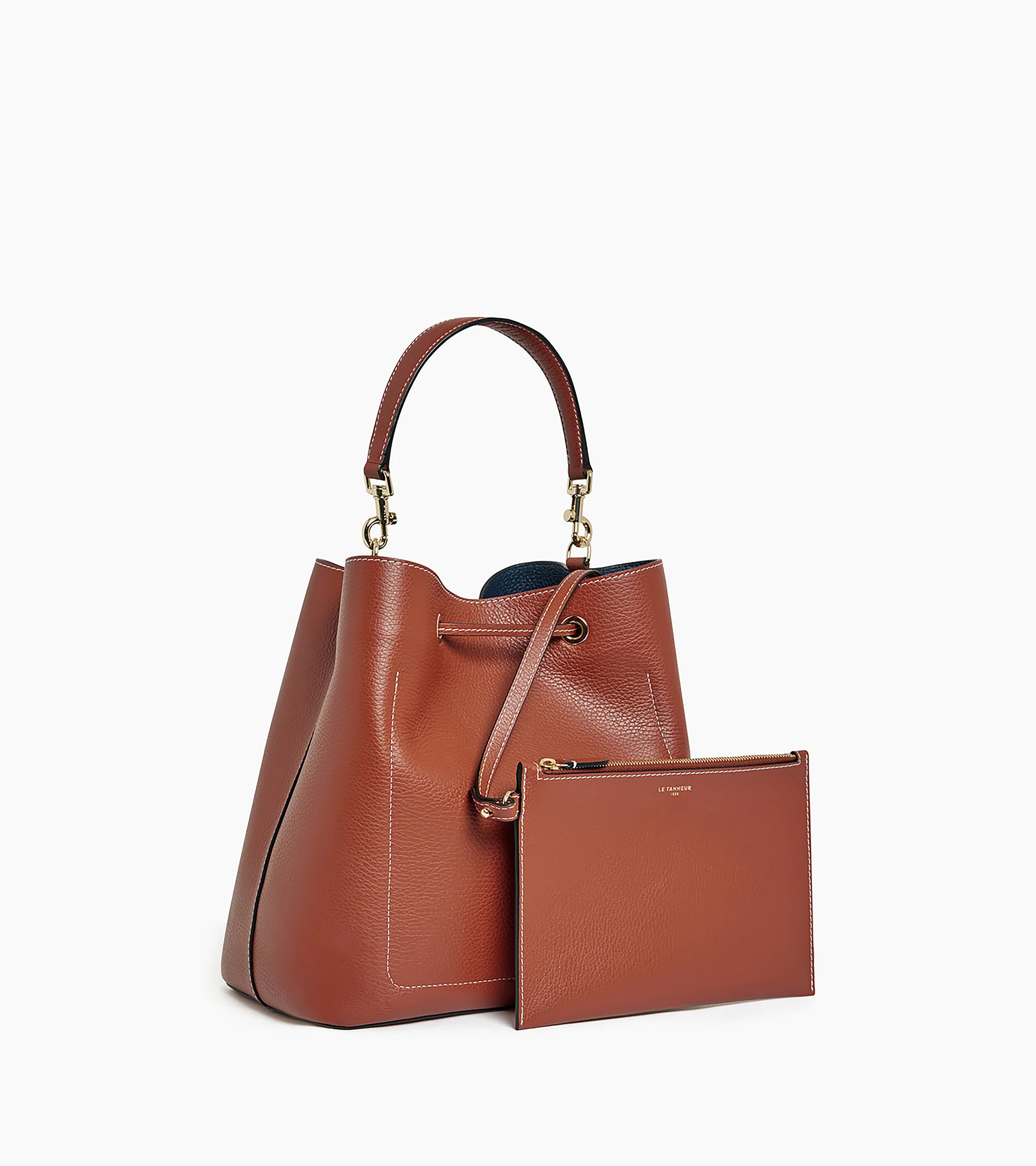 Louise large bucket bag in grained leather - Image 4