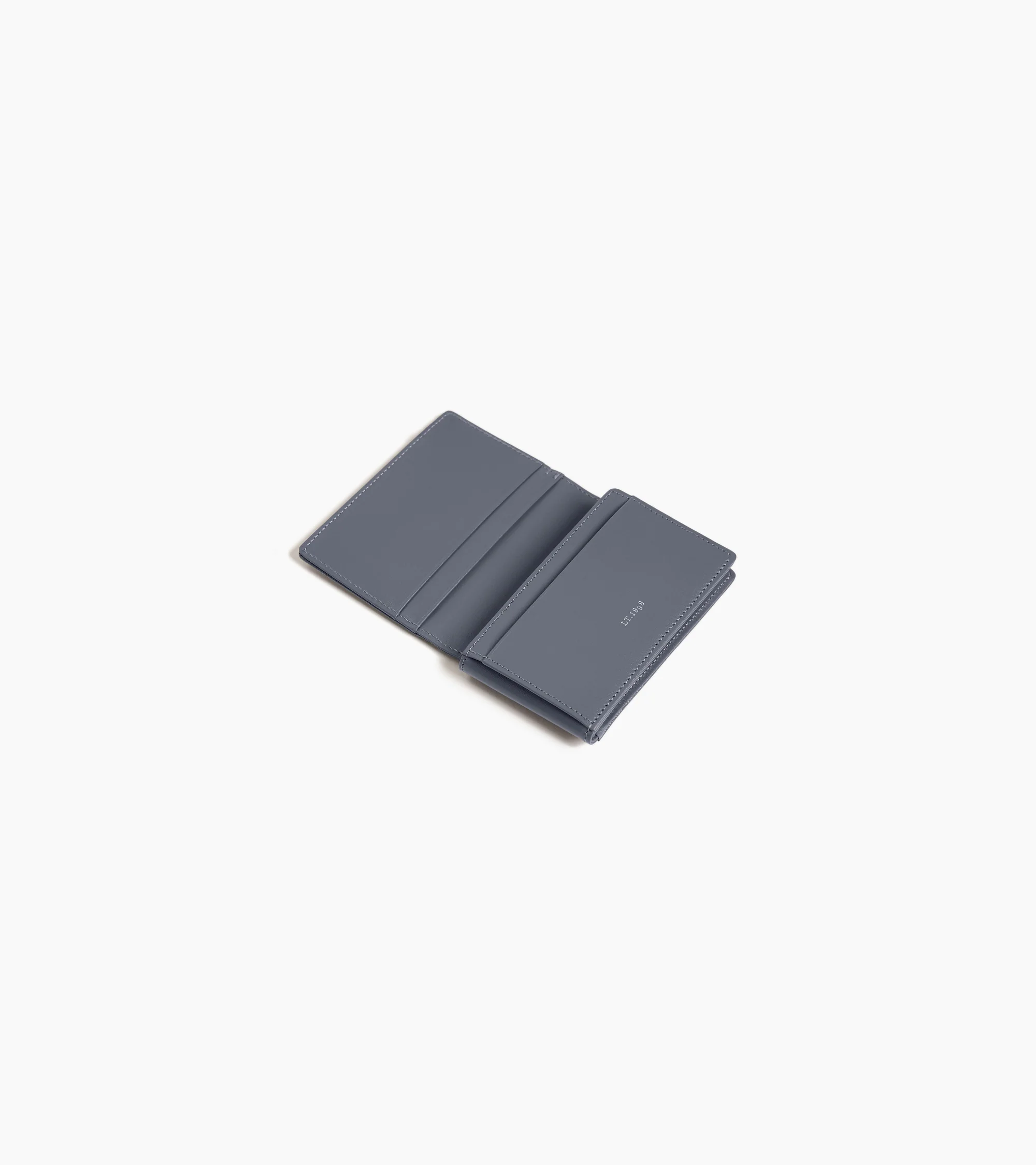 Lucien horizontal two-fold card holder signature T leather - Image 3