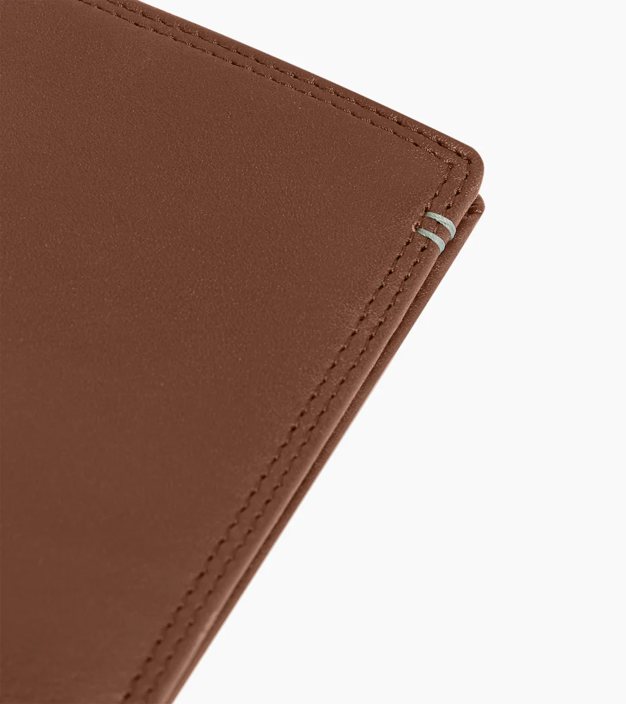 Martin vertical card holder in smooth leather - Image 2
