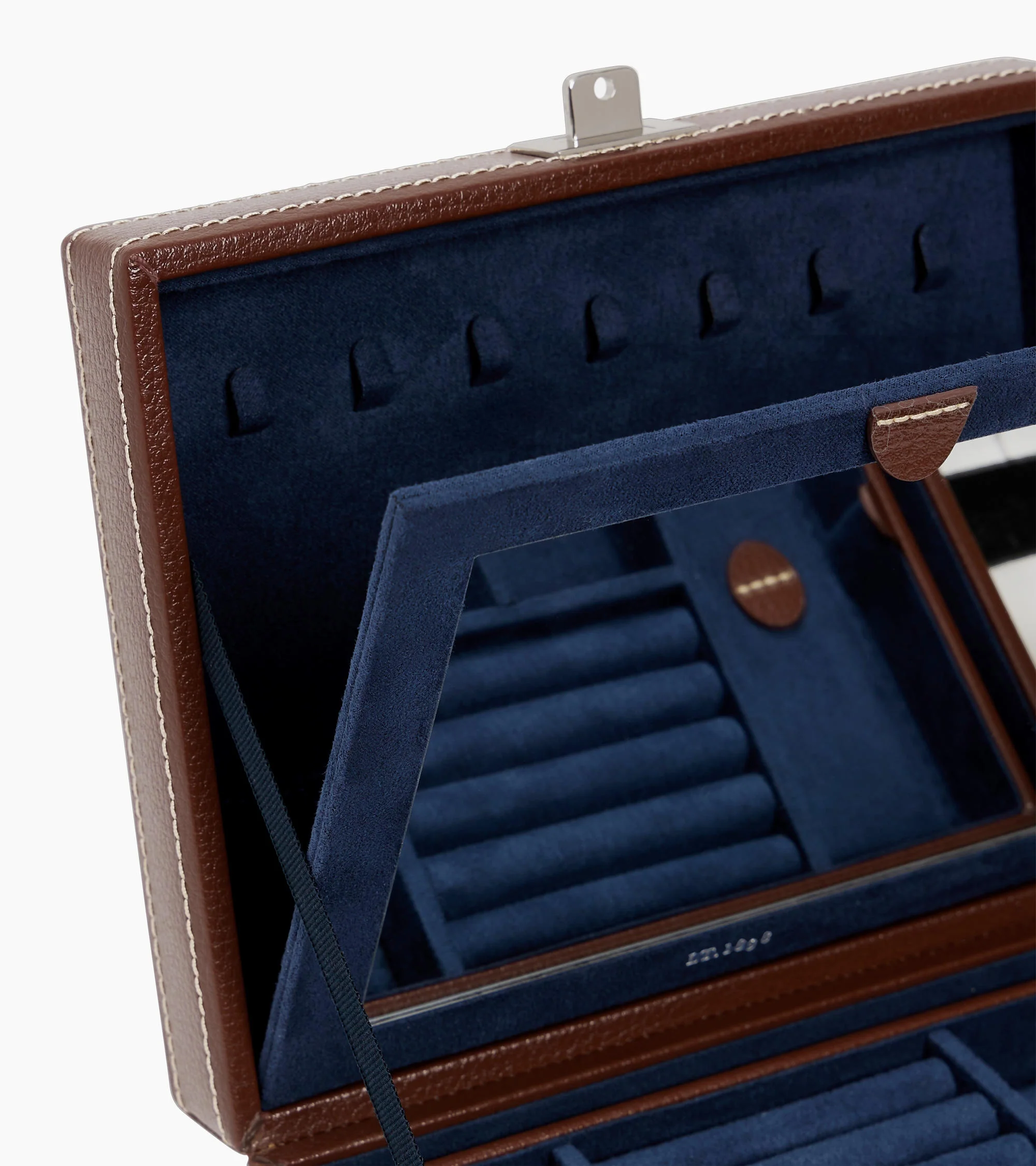 Medium jewelry box in leather - Image 3