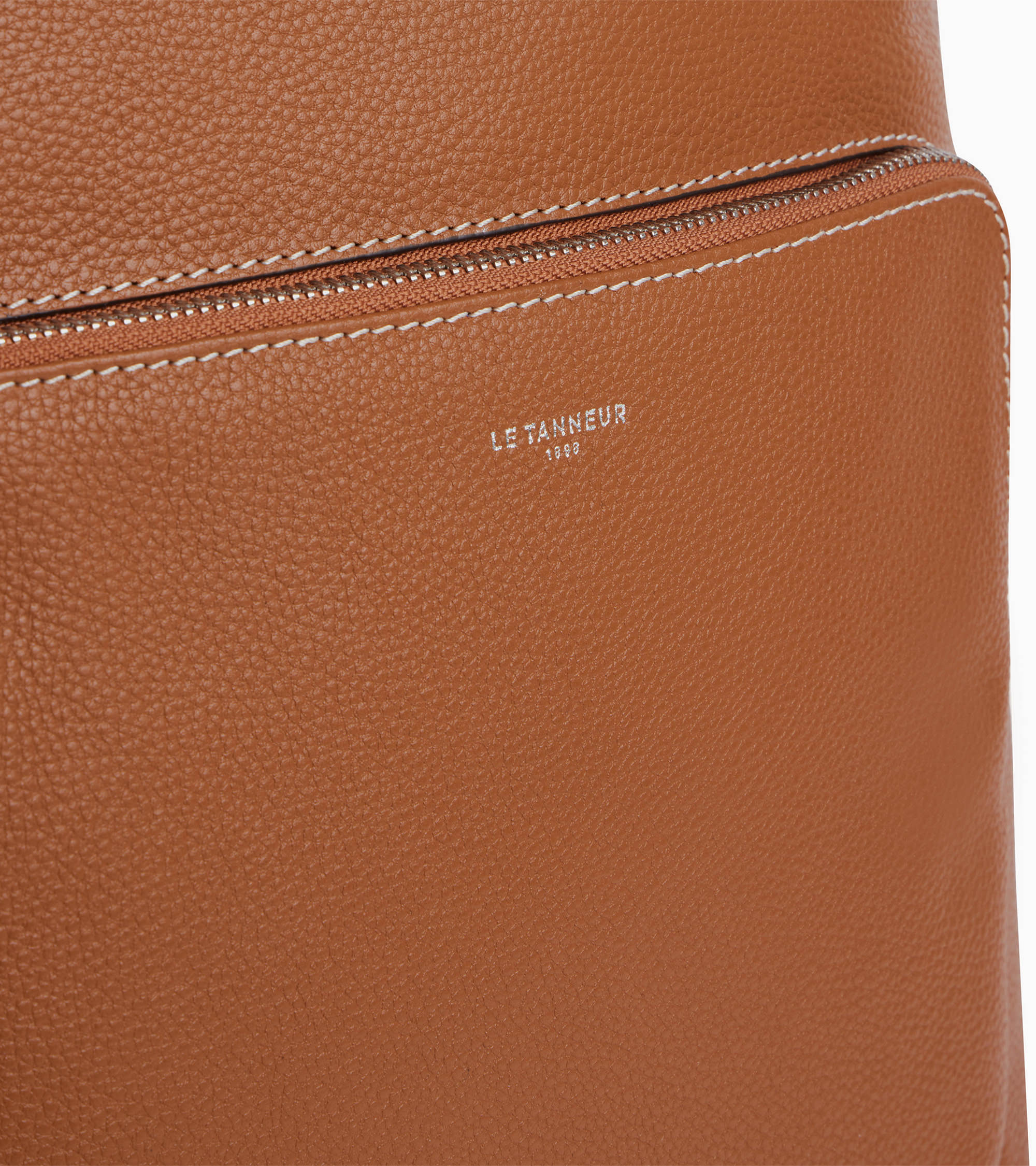 Sophie zipped business backpack in grained leather - Image 3
